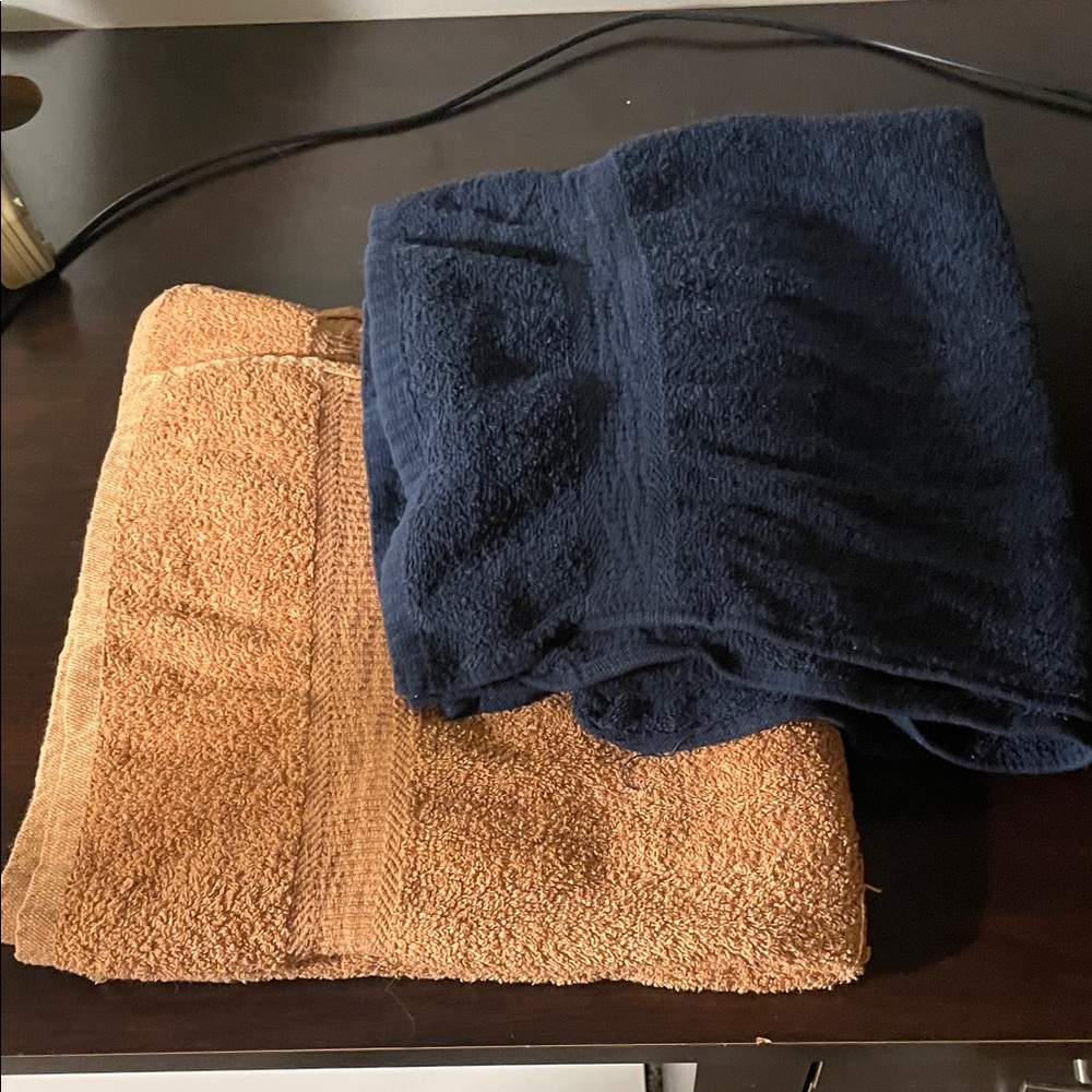 Set of Two Towels - Navy and Tan